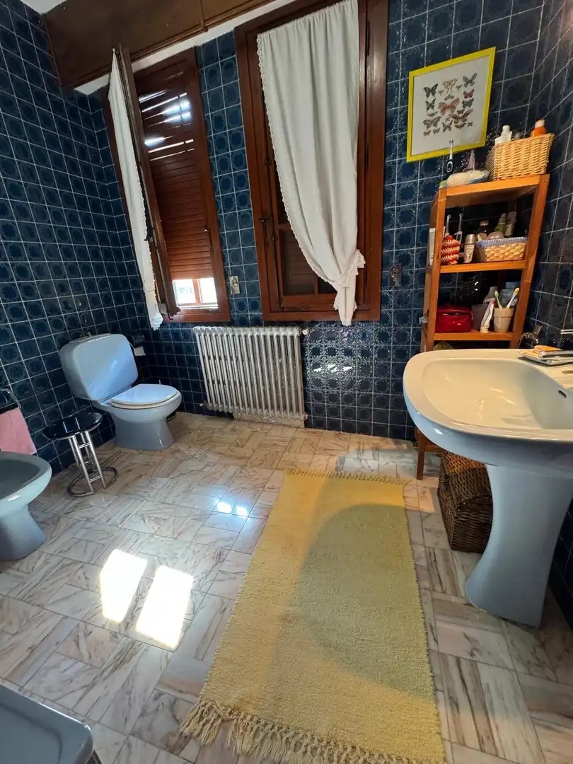 Bany de Casa o xalet en venda en Madrigal de las Altas Torres amb Calefacció