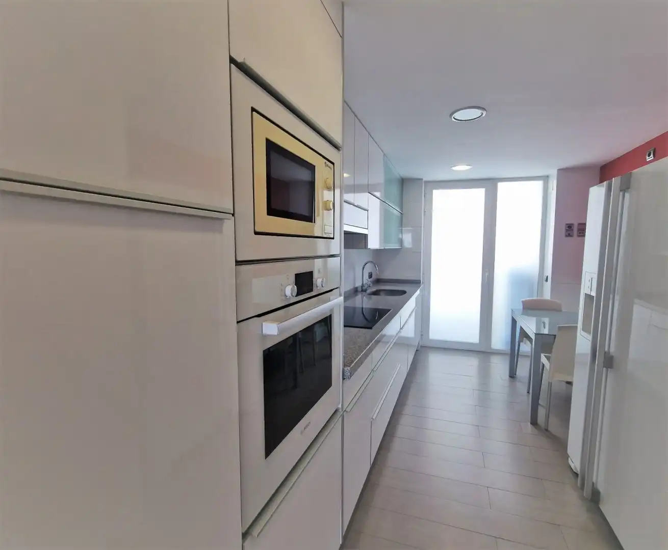 Flat for rent in Paseo Albereda, Penya - Roja - Avda. Francia