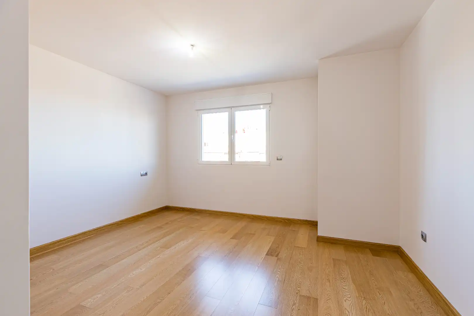 Flat for sale in Avenida Reina Victoria Eugenia, 2, Alameda