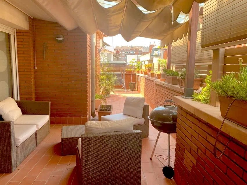 Terrace of Attic to rent in  Barcelona Capital  with Air Conditioner, Heating and Parquet flooring