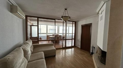 Foto 4 von Dachboden zur Miete in Barrio del Centro, Alicante / Alacant