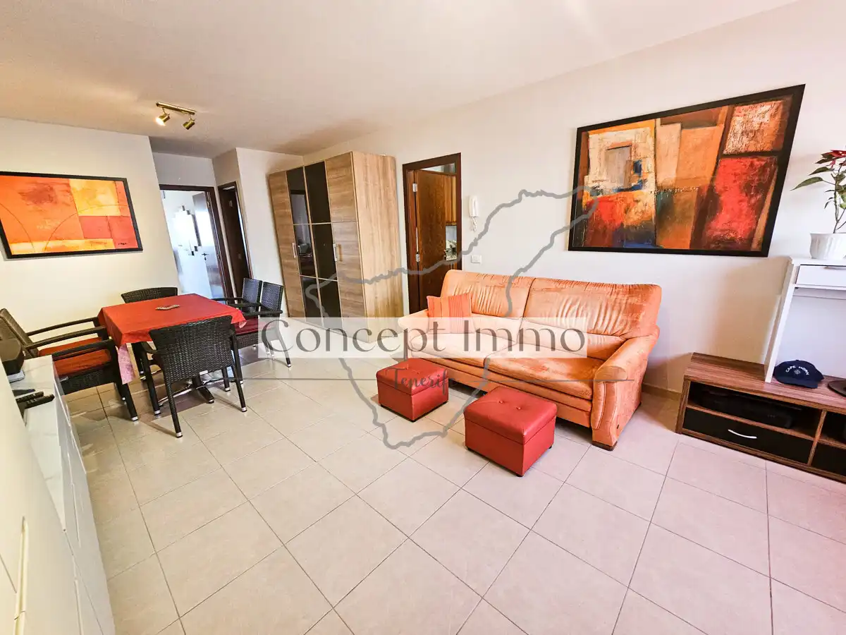 Sala de estar de Piso en venta en Arona con Aire acondicionado, Terraza y Trastero