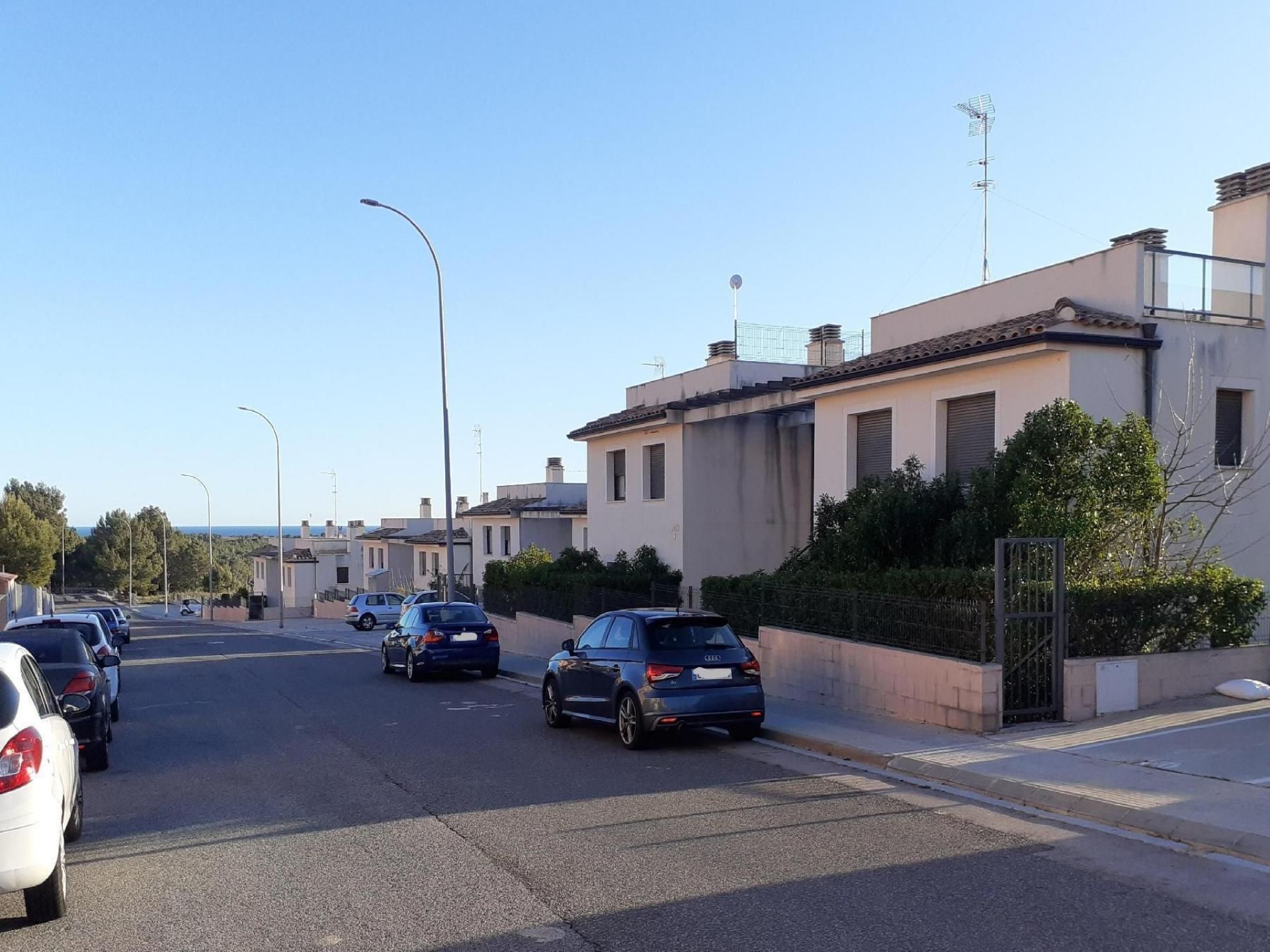 Vista exterior de Apartament en venda en Mont-roig del Camp amb Terrassa i Piscina