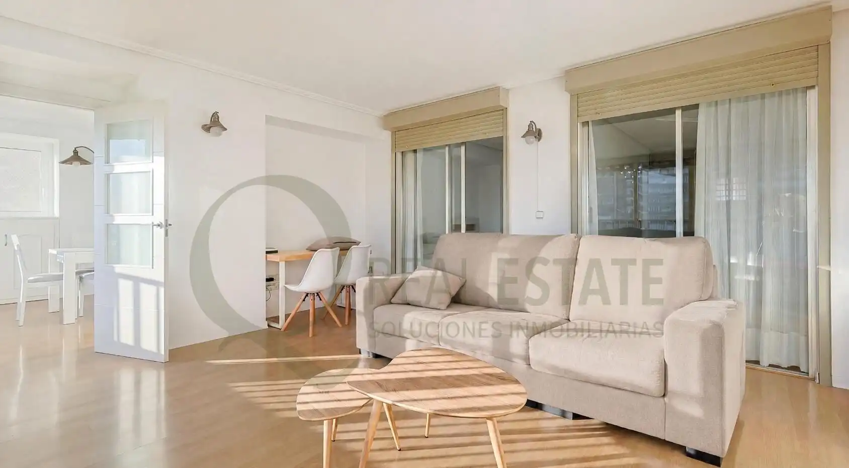 Wohnzimmer von Wohnung zum Verkauf in Alicante / Alacant mit Heizung, Privatgarten und Terrasse