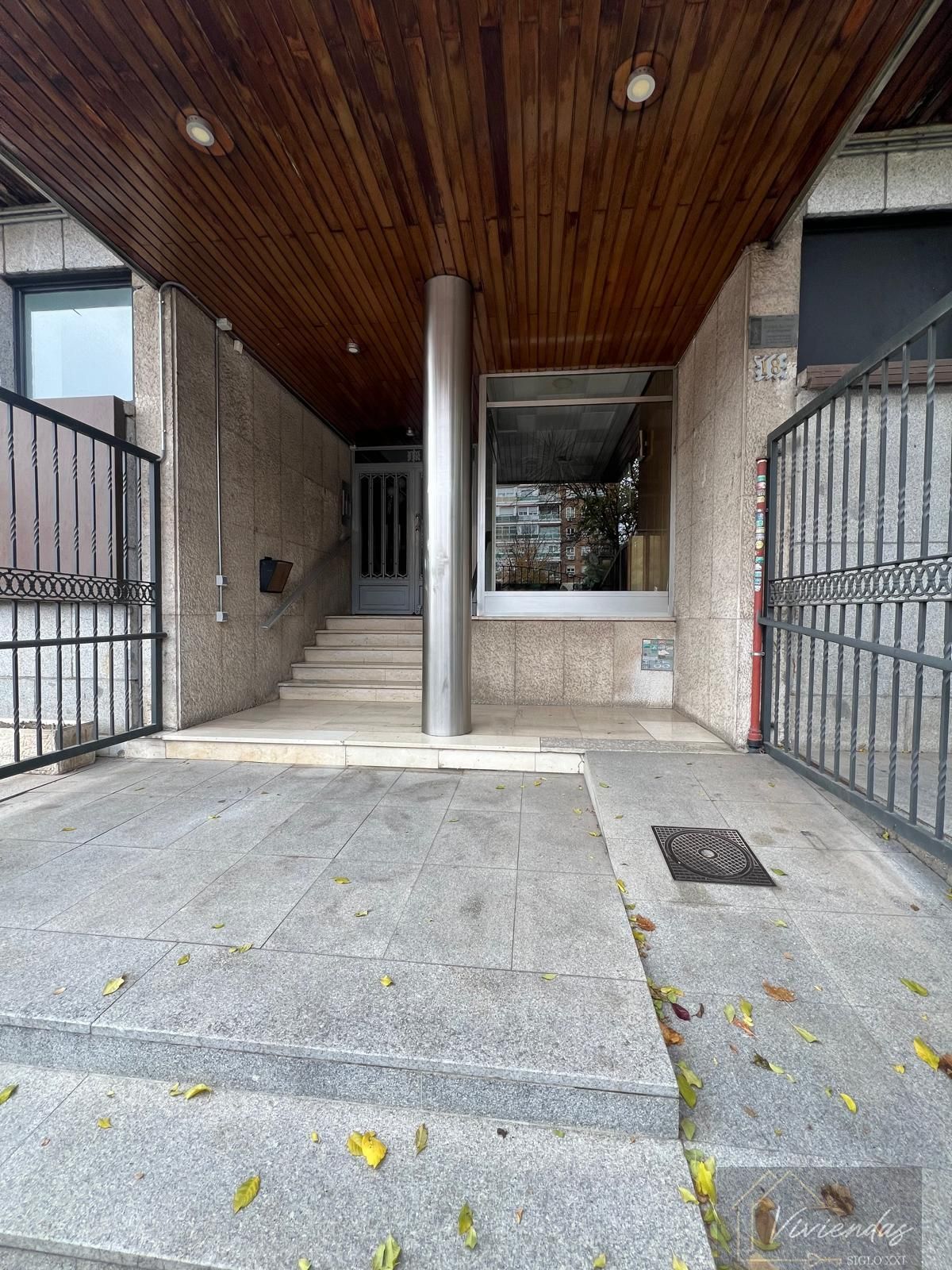 Flat for sale in  Madrid Capital  with Air Conditioner, Heating and Terrace