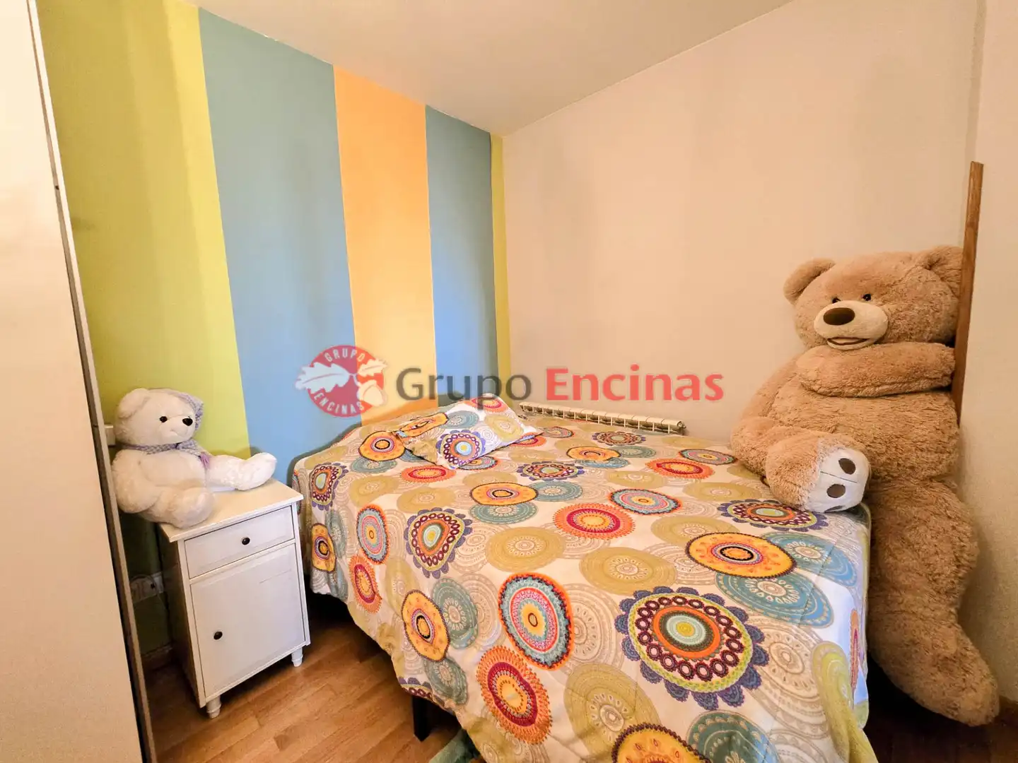 Habitación de Ático en venta en Parla con Aire acondicionado, Calefacción y Jardín privado