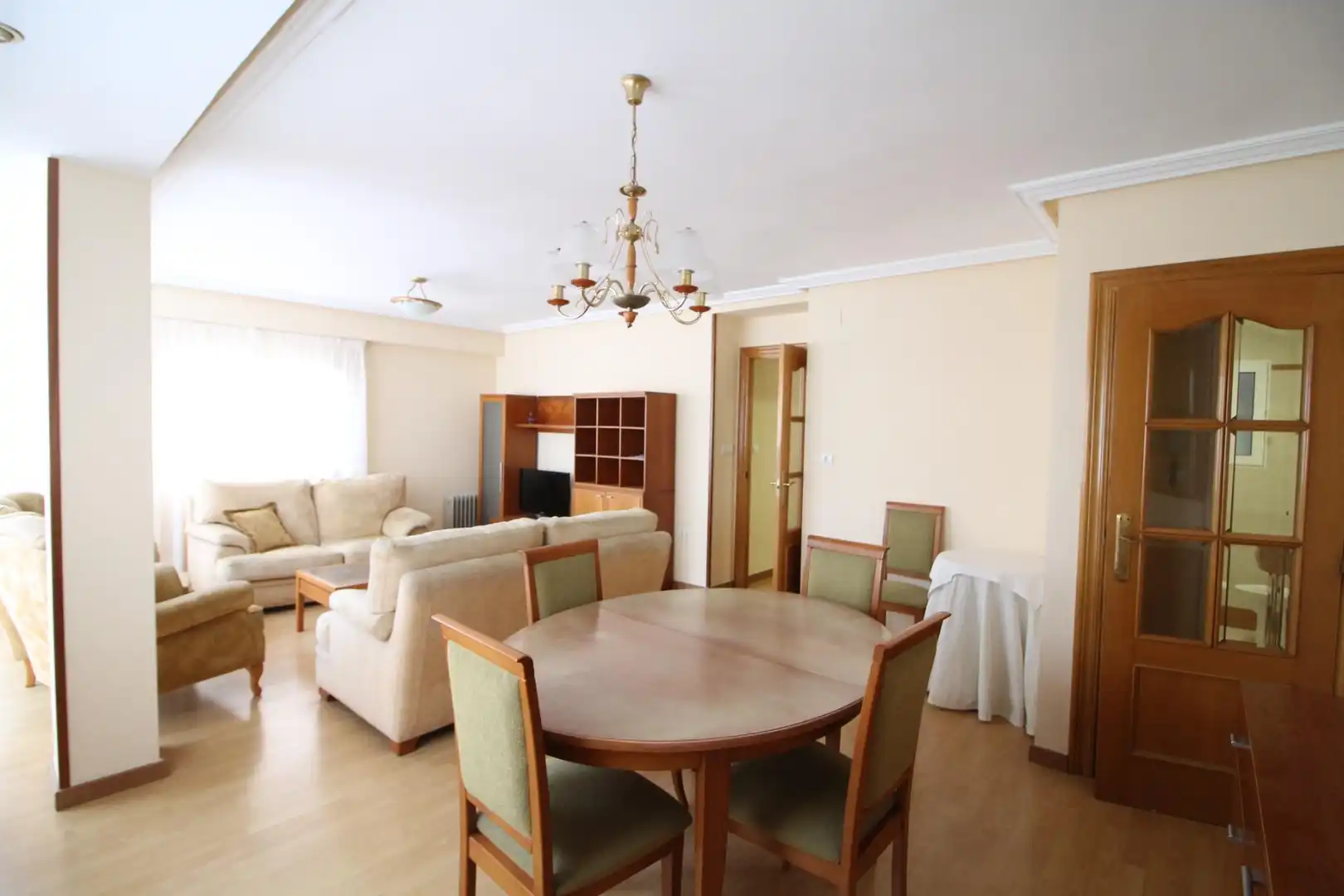 Comedor de Piso de alquiler en Alicante / Alacant con Terraza, Amueblado y Balcón