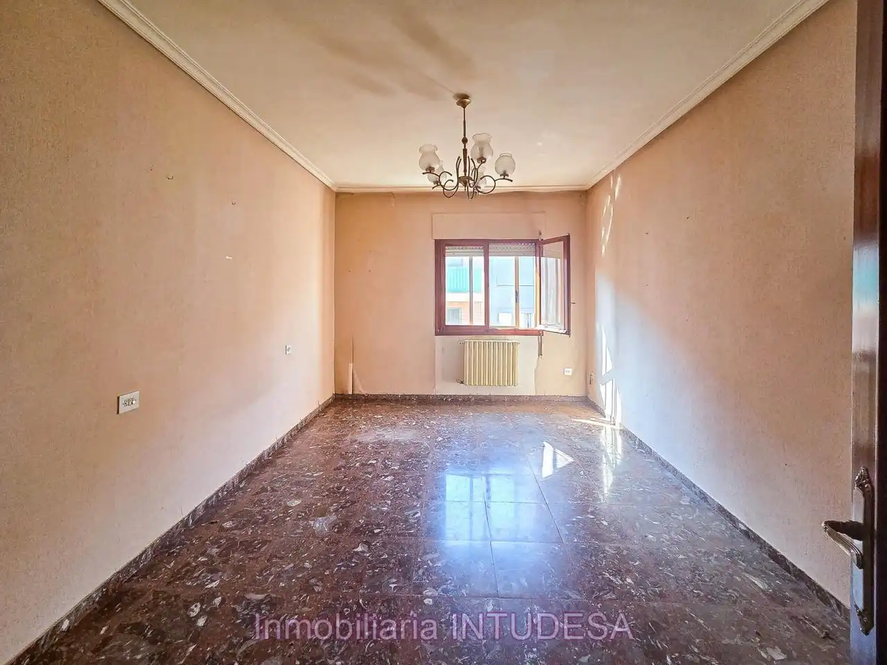 Sala d'estar de Casa o xalet en venda en Cascante amb Terrassa