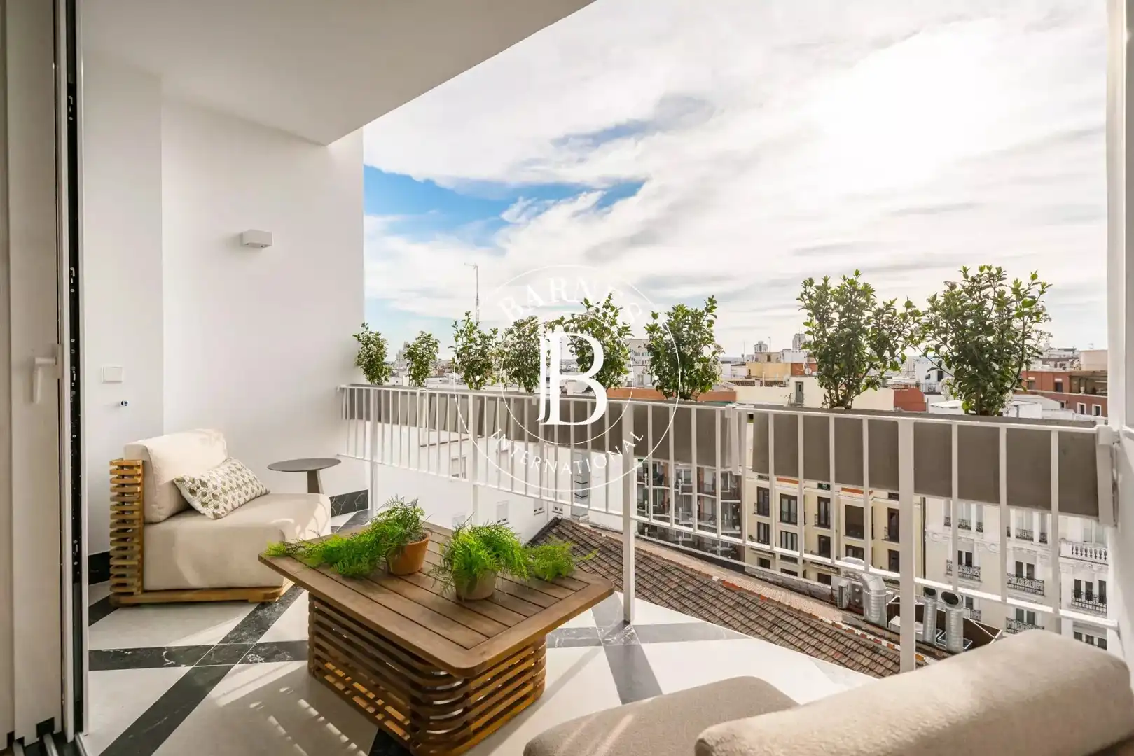 Flat with lift for sale in Chamberí, imagen 2
