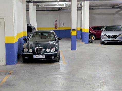 Garaje en Venta en Plaza los Caños, 4 en Ctra. Circunvalación - La Magdalena