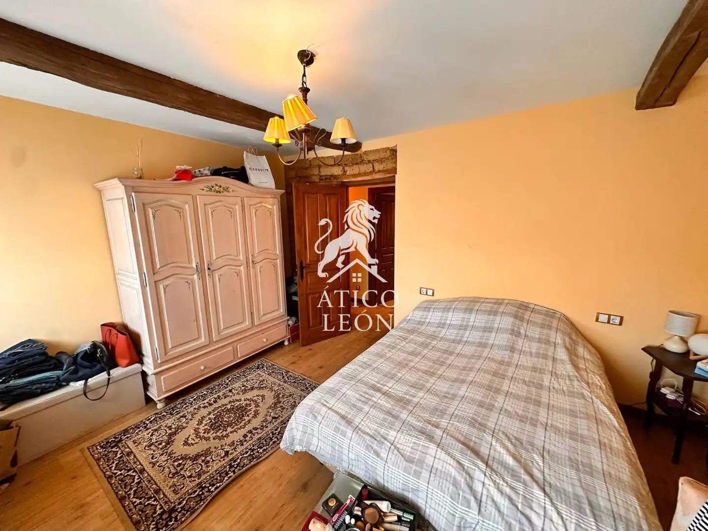Bedroom of Houses for sale in Valdefresno  with Heating, Private garden and Storage room