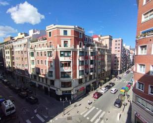 Vista exterior de Pis en venda en Bilbao 