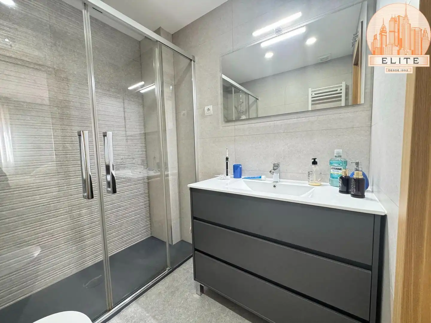 Baño de Piso en venta en Madrid con Aire acondicionado, Calefacción y Trastero