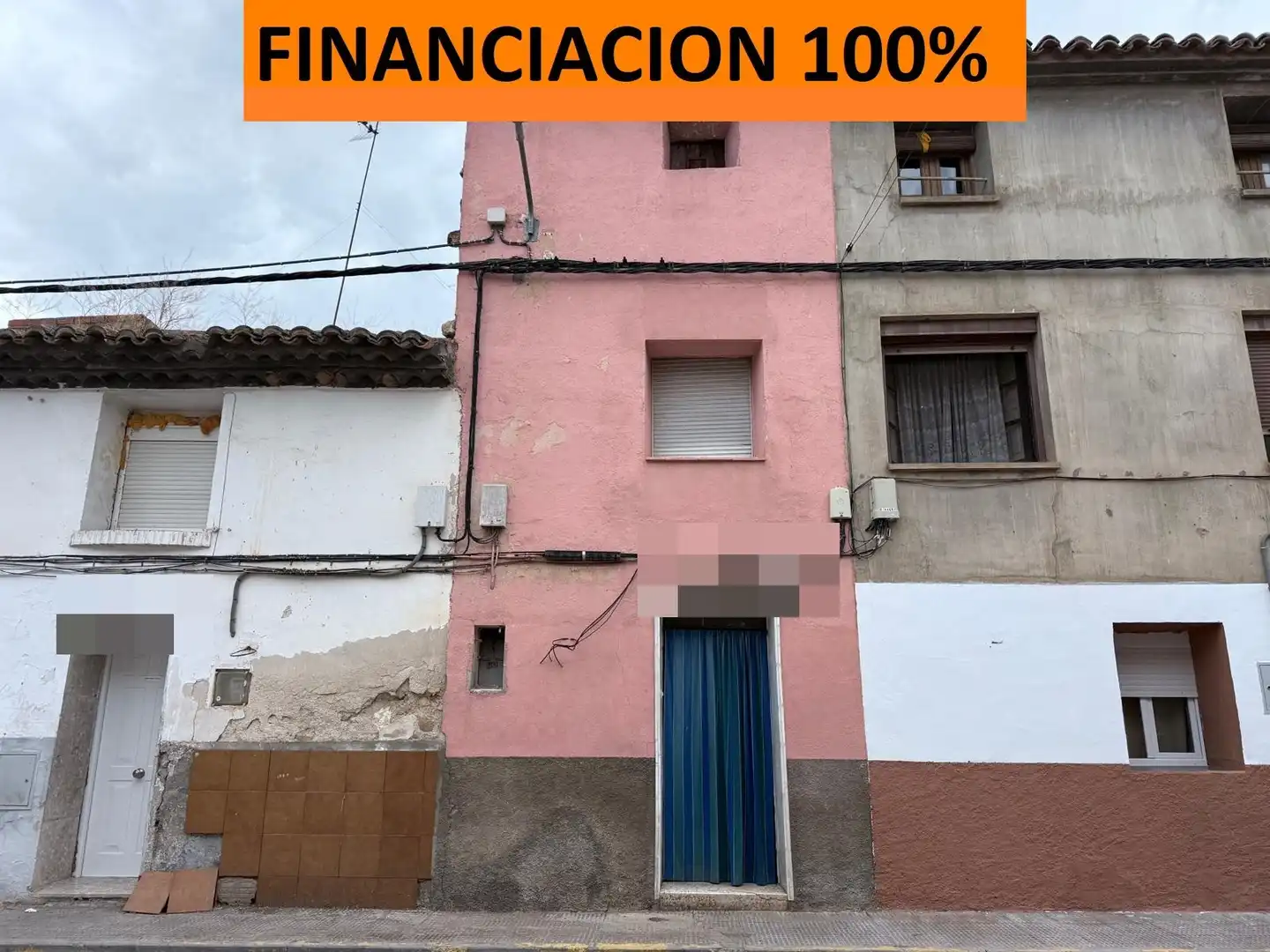Houses for sale in Calle Muntadas, Lumpiaque