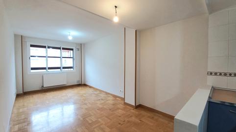 Foto 2 de Apartament en venda a Calle Condes de Castilfalé, 9, Universidad - Las Huelgas, Burgos Capital