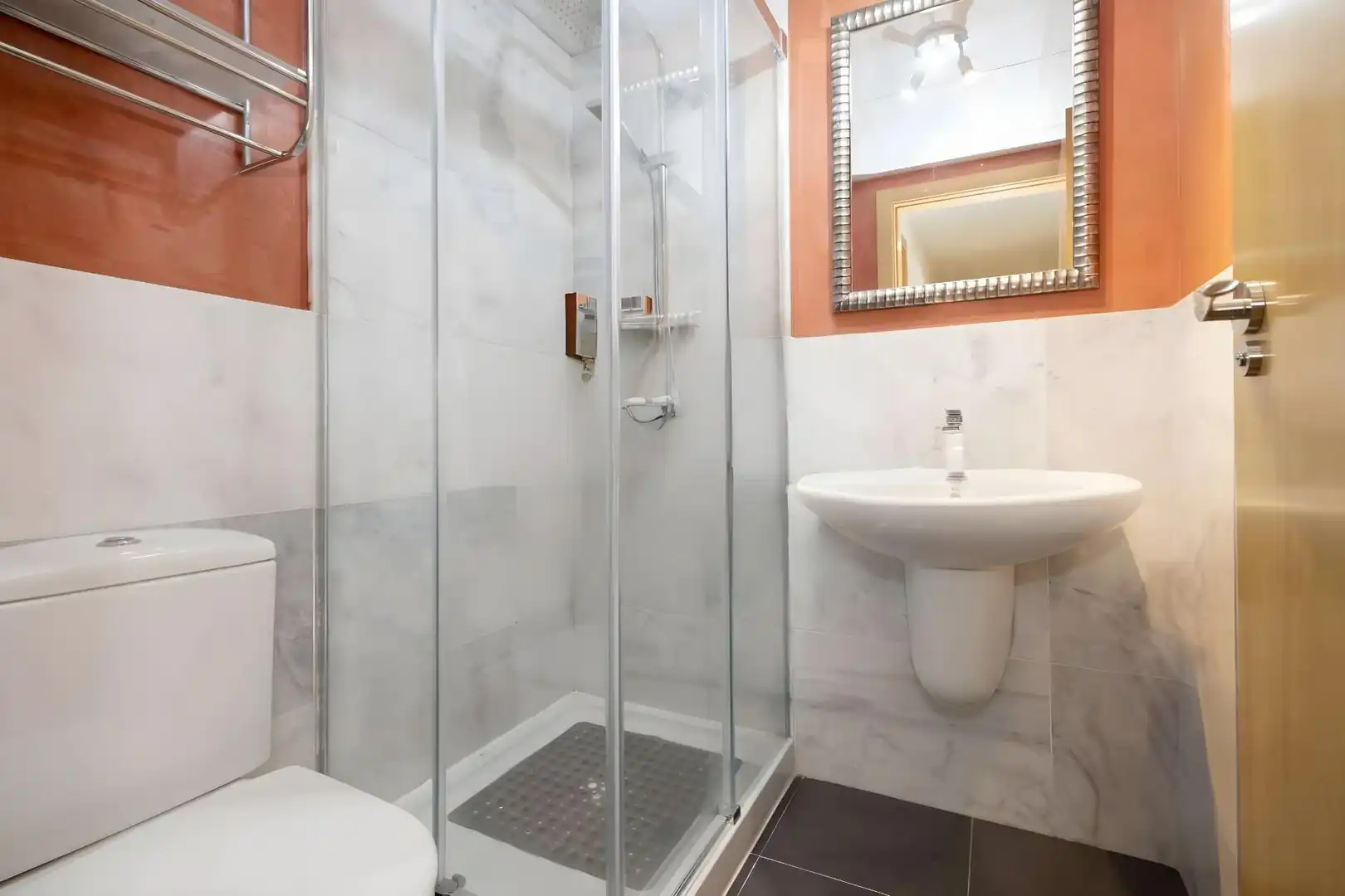 Flat for sale in Plaza Plaza de Europa, Las Tres Piedras - Costa Ballena