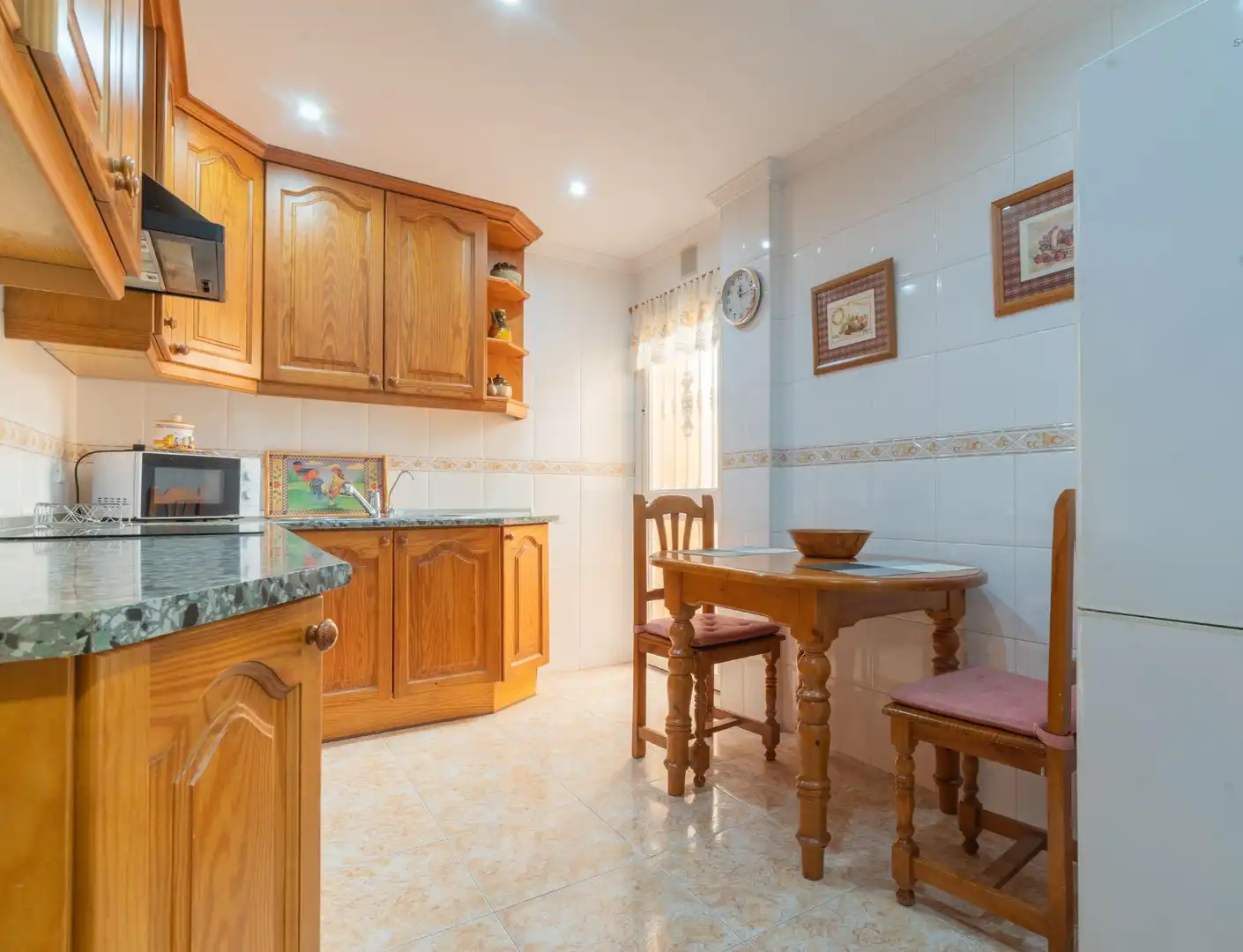 Cuina de Apartament en venda en Mijas amb Aire condicionat, Terrassa i Moblat