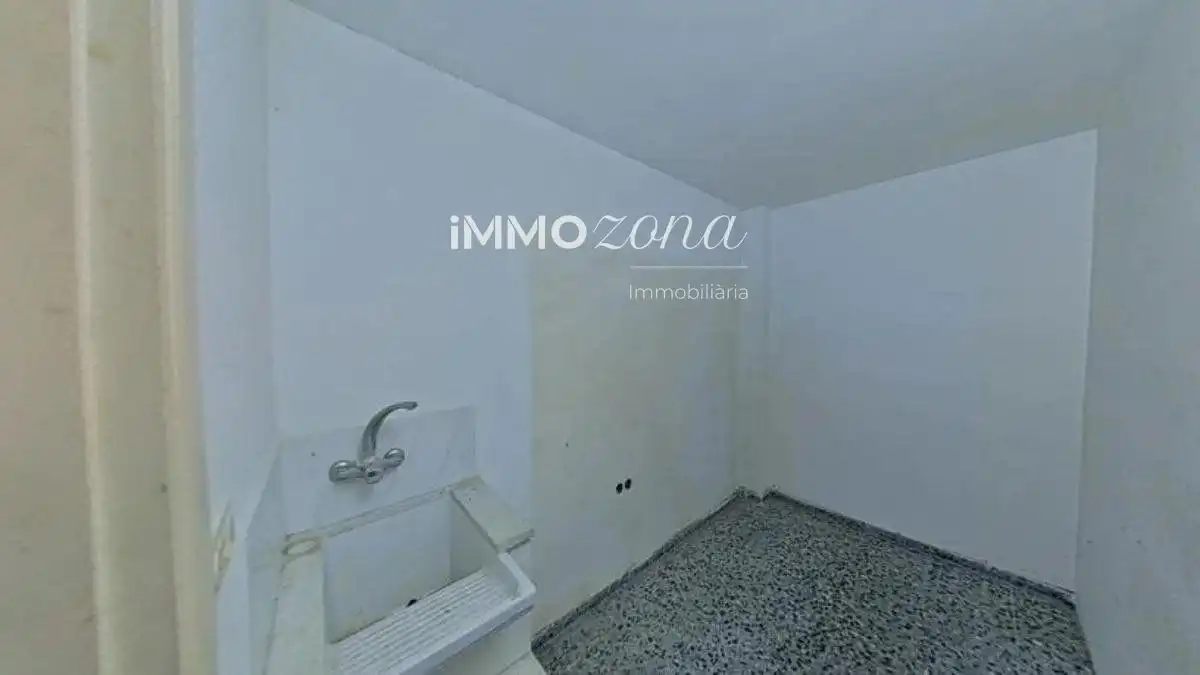 Apartamento en venta en Urbanitzacions