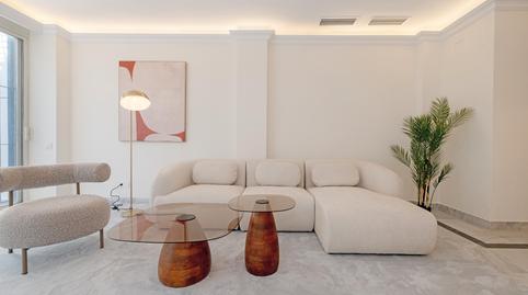 Foto 3 de Planta baixa en venda a Calle Estébanez Calderón, Playa de la Fontanilla, Marbella