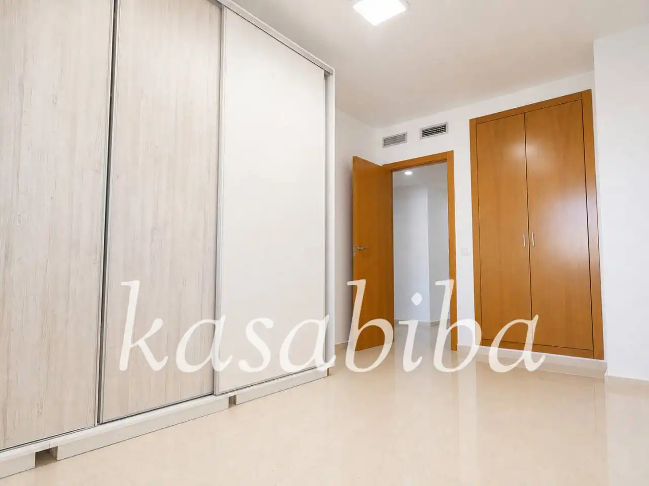 Habitación de Piso en venta en Rocafort con Aire acondicionado, Calefacción y Balcón