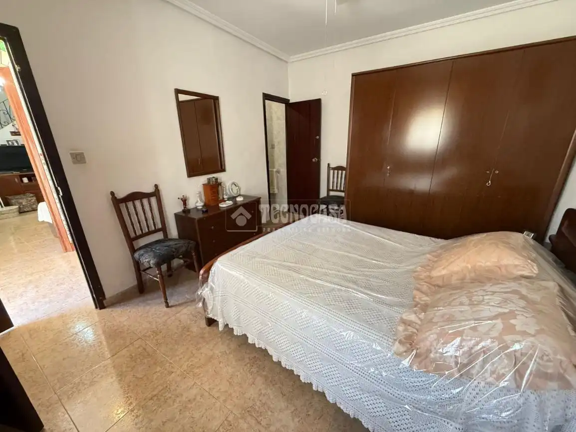 Habitación de Casa o chalet en venta en Martos