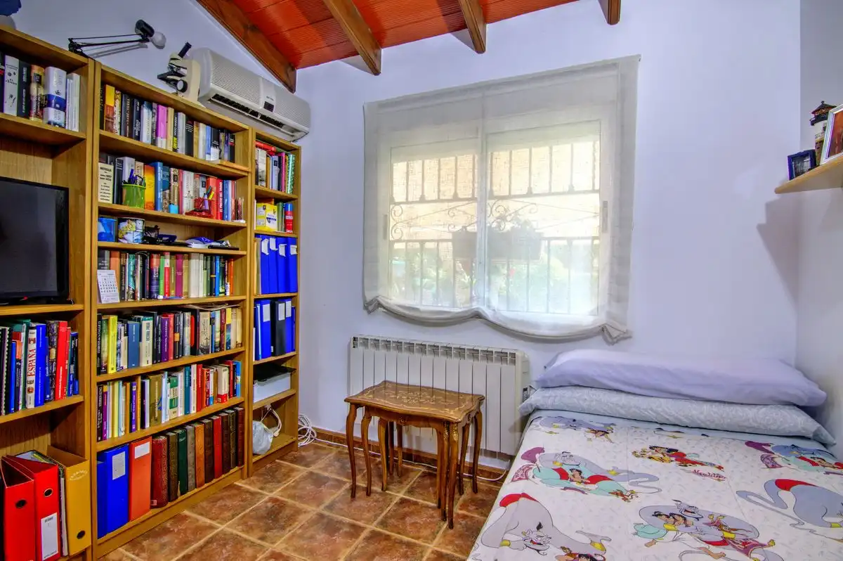 Casa rústica amb terrassa en venda a Av. 8 de Marzo, imagen 19