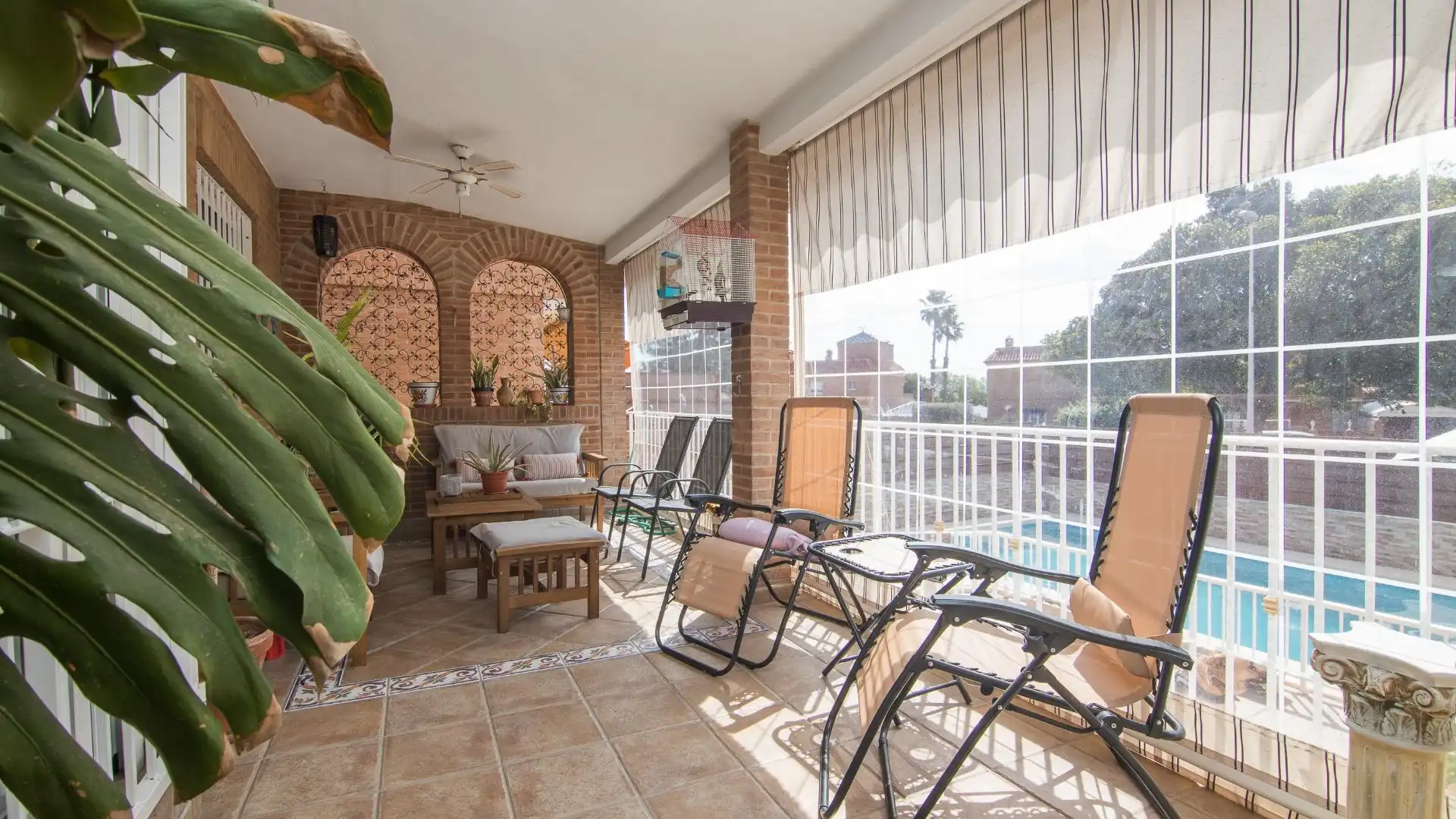 Terrace of Houses for sale in Elche / Elx  with Air Conditioner, Terrace and Swimming Pool