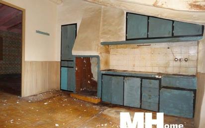 Cuina de Casa adosada en venda en Geldo amb Calefacció