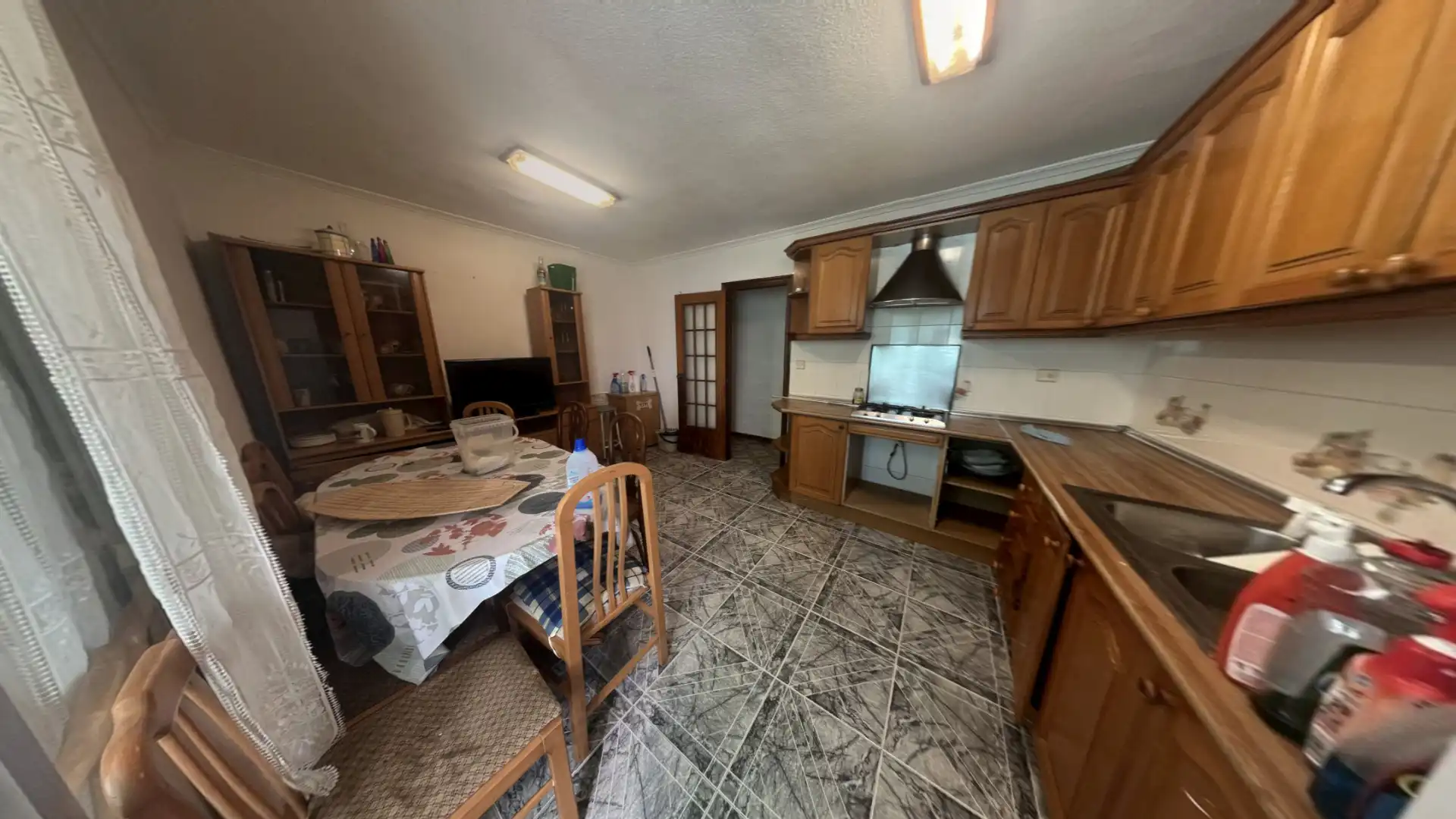 Küche von Wohnung zum Verkauf in Alicante / Alacant mit Klimaanlage, Heizung und Möbliert