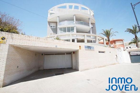 Exterior view of Apartment to rent in El Campello  with Air Conditioner, Terrace and Furnished
