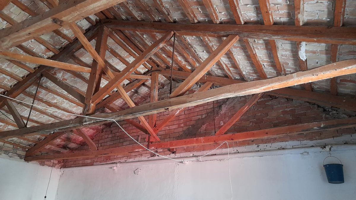 Local de alquiler en La Roda