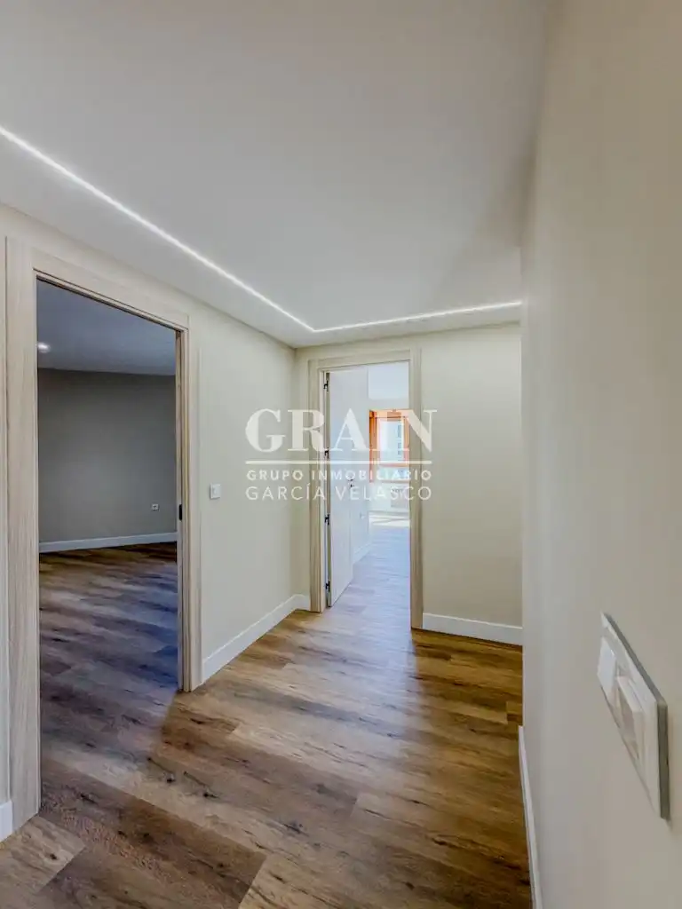 Appartamento con terrazza in vendita a Centro, imagen 12