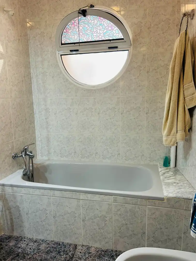 Bany de Casa o xalet en venda en Los Alcázares amb Aire condicionat, Terrassa i Moblat