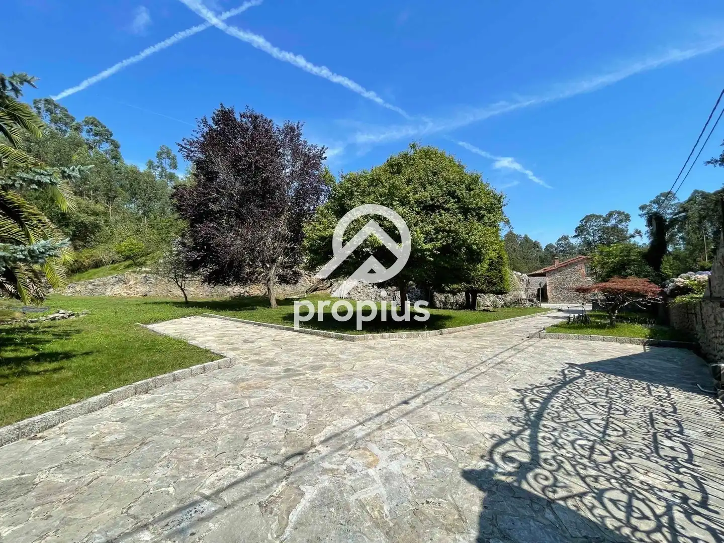 Chalet con terraza en venta en Nueva, imagen 63