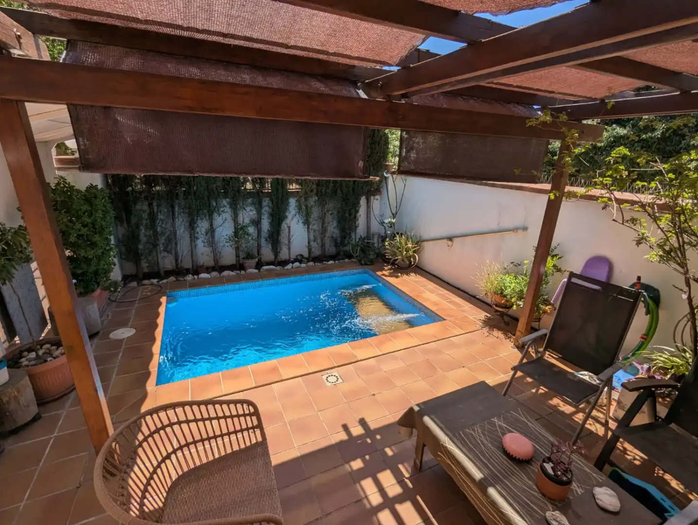 Piscina de Casa o xalet en venda en Granada amb Aire condicionat, Calefacció i Terrassa