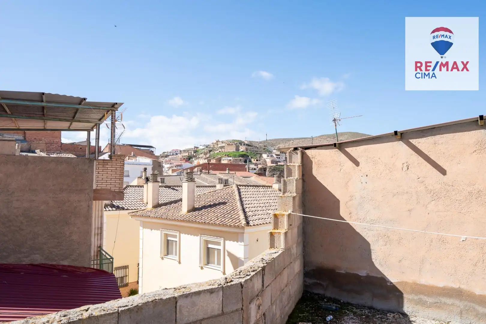 Vista exterior de Piso en venta en Zújar