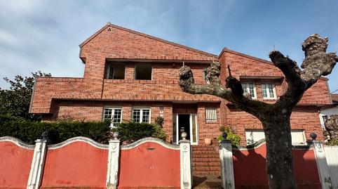 Foto 2 de Casa o xalet en venda a Calle Bernardo Álvarez Galán, 46, Salinas, Asturias
