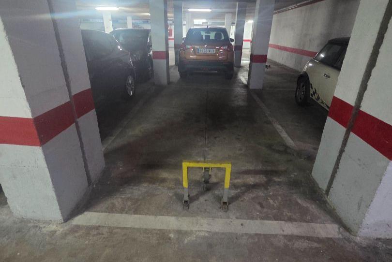 Photo 1 of Garage to rent in Calle Concha Lagos, 3, Martín Carpena - Torre del Río, Málaga