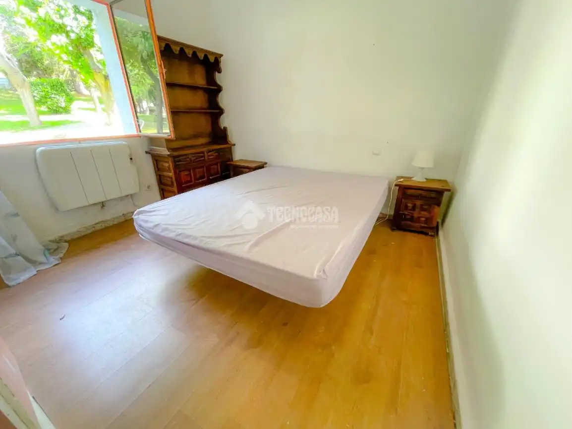 Habitación de Piso en venta en Guadarrama con Calefacción, Terraza y Piscina comunitaria