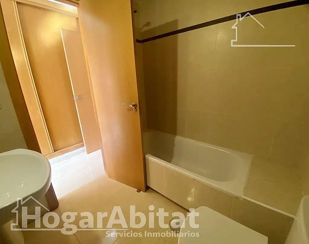 Baño de Piso en venta en Santa Pola con Aire acondicionado, Calefacción y Terraza