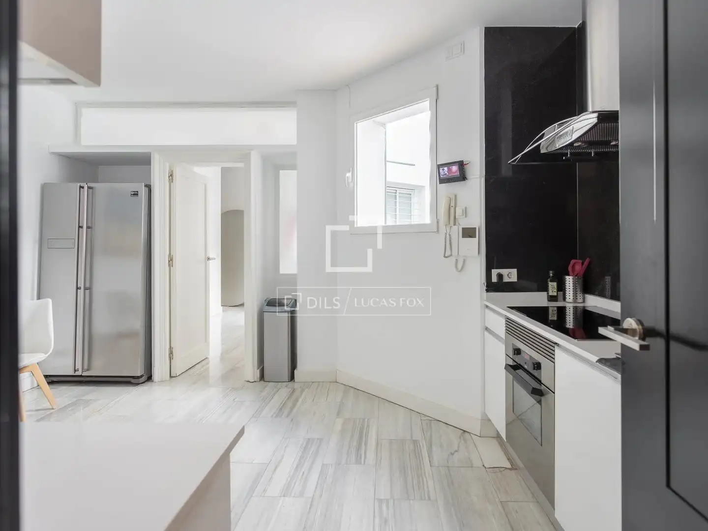 Küche von Wohnung zur Miete in Madrid mit Klimaanlage, Heizung und Parkett