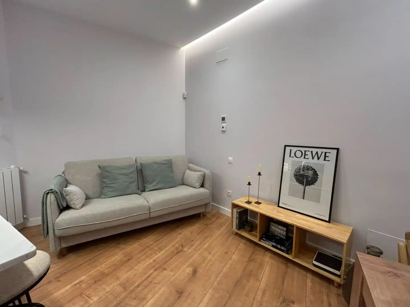 Sala de estar de Piso en venta en  Madrid Capital con Aire acondicionado