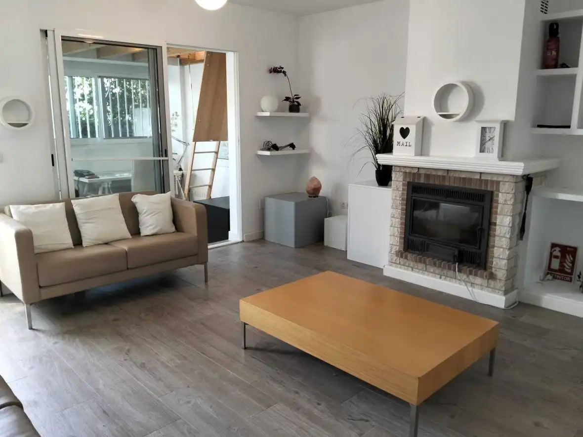 Sala d'estar de Casa o xalet de lloguer en Santa Pola amb Aire condicionat, Calefacció i Terrassa