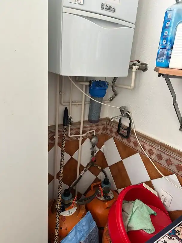 Baño de Piso en venta en Alhaurín El Grande con Aire acondicionado, Calefacción y Balcón