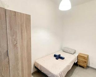 Bedroom of Flat to share in  Barcelona Capital