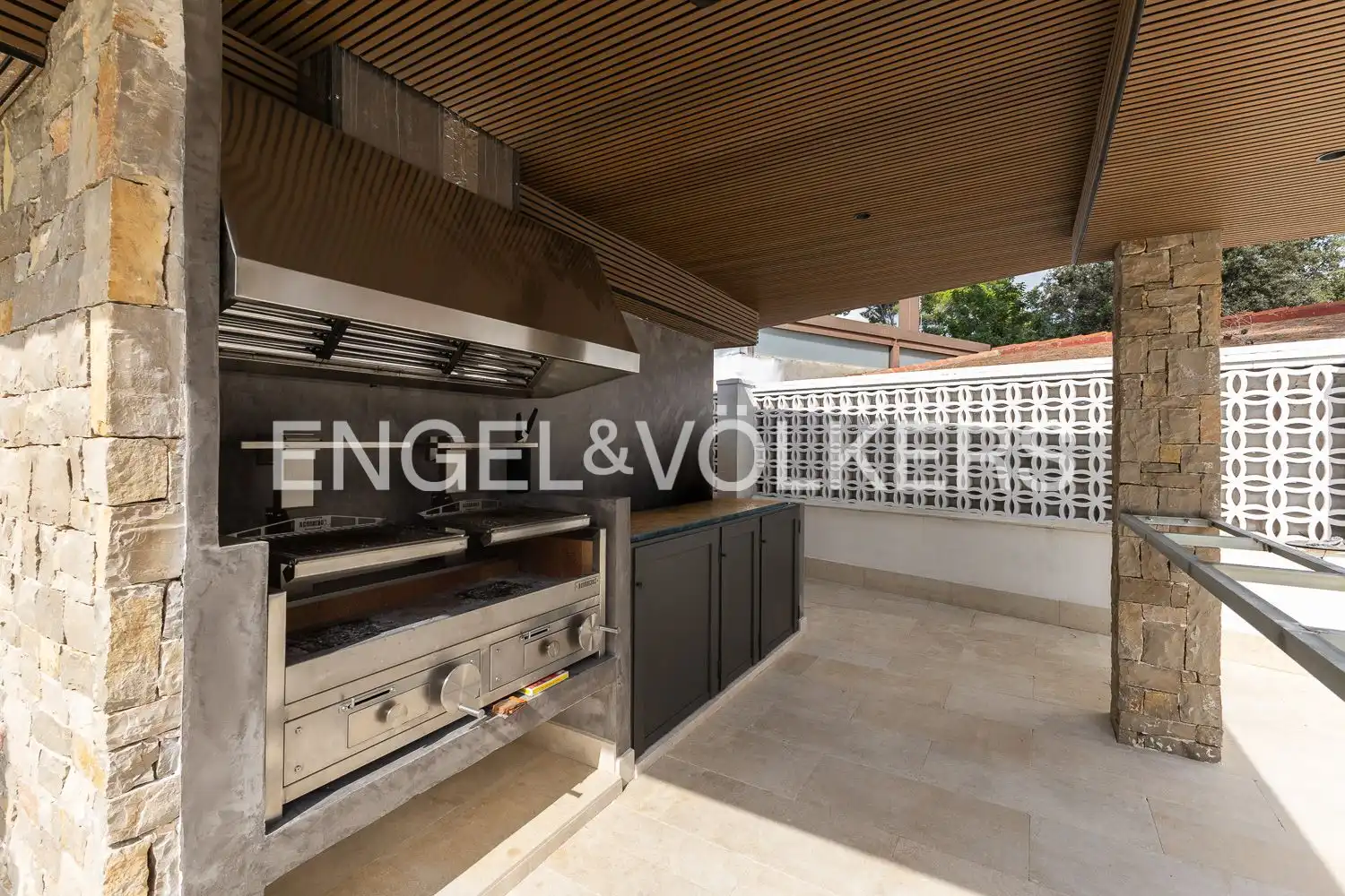 Terrace of Houses for rent in Campolivar