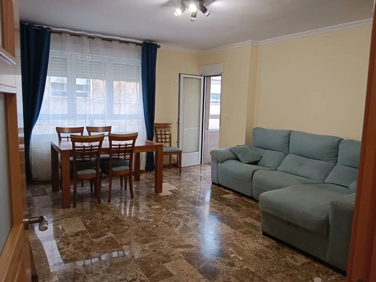 Flat for rent in Granada, Granada