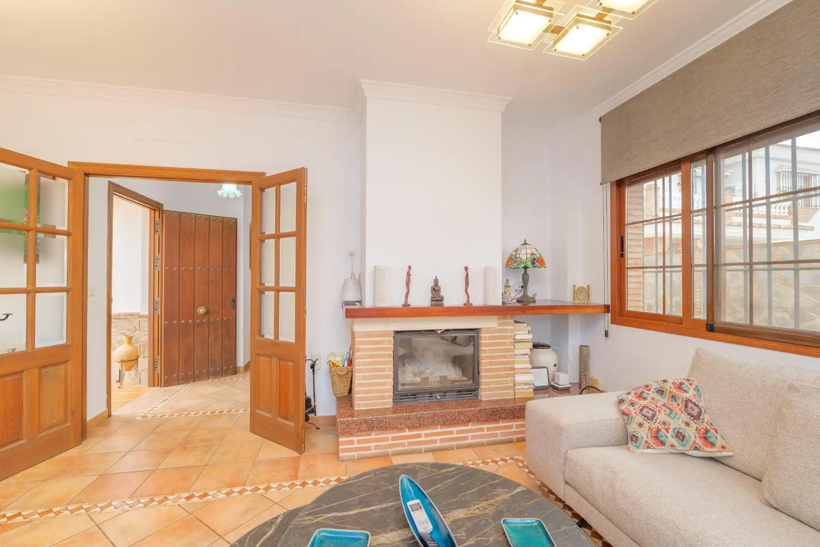Living room of Houses for sale in Málaga  with Air Conditioner, Private garden and Swimming Pool