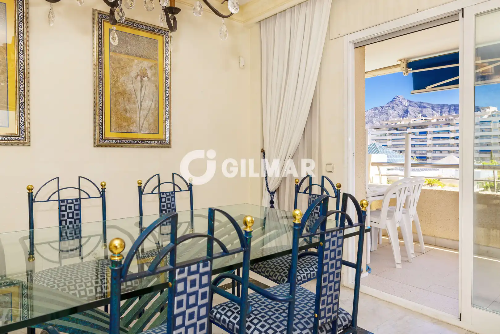 Dining room of Apartments for sale in Marbella  with Heating, Swimming Pool and Balcony