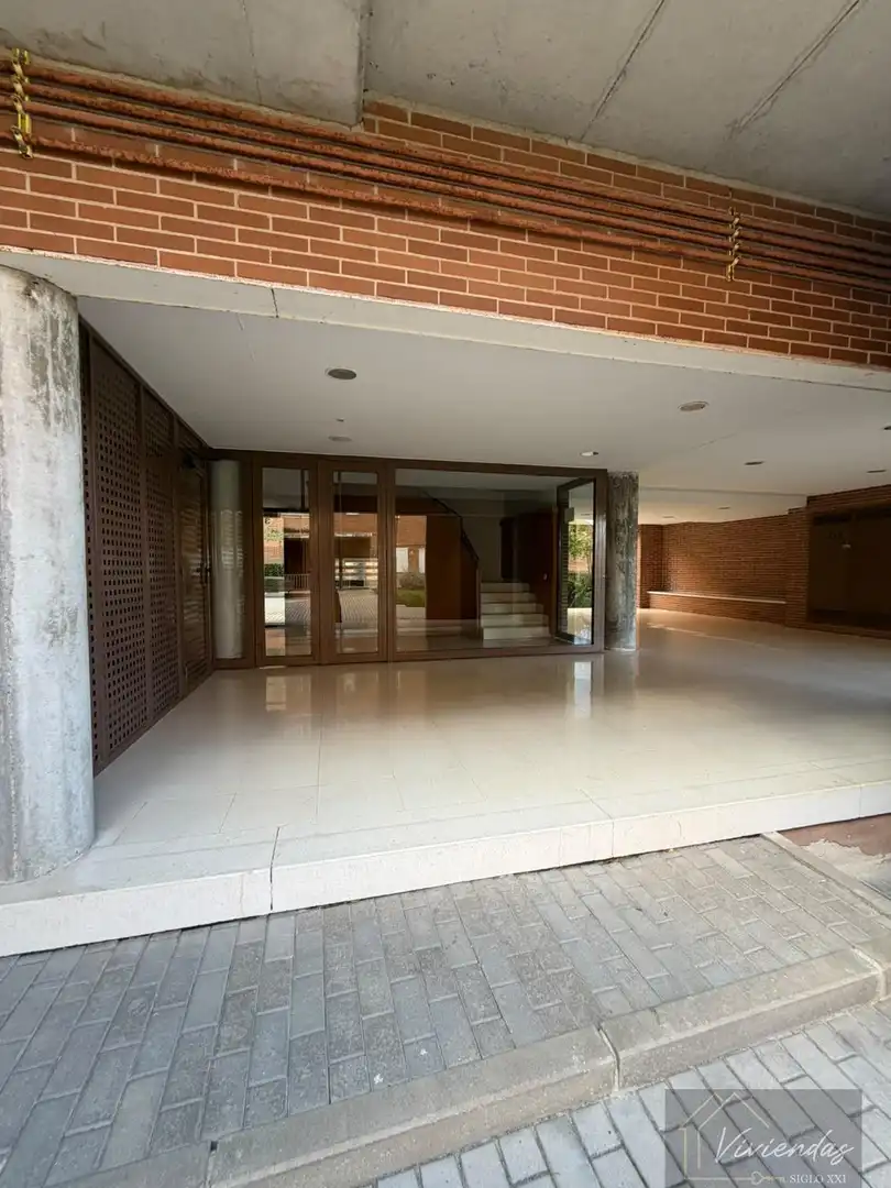 Appartamento con piscina in vendita a CONDESA DE CHINCHON 15, imagen 3